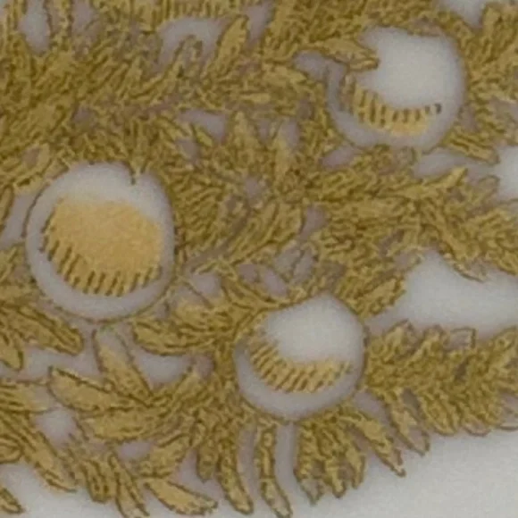 Williams-Sonoma Gold Christmas Tree Salad/Dessert Plates Set of 2 Discontinued - Picture 5 of 9